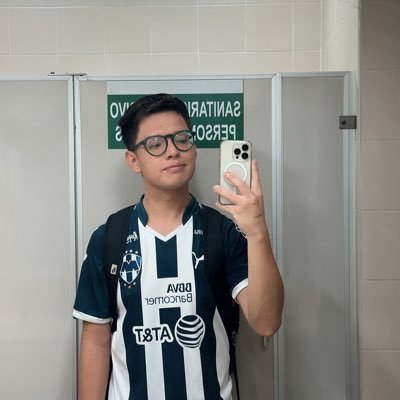 sanfer_777's profile picture. Subterranean Homesick Record Collector