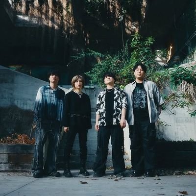 Official髭男dism大好きです。毎日髭男聞いてます。九州在住。W会員。🐨よりの箱推し。
無言フォロ一失礼します🙇♀️
前から聞いてはいましたが、東京オペラシティのフリーLIVEをみて、沼落ちしました。