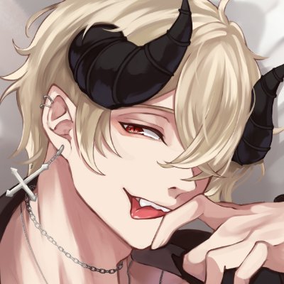 ⛩️ Yakuza VTuber - Twitch Affiliated ⛩️
Art Tag: #Zikillust
〔 Art: @ShironeeV 〕
〔 Rig: @TCherimint 〕
『 ESP/ENG OK 』