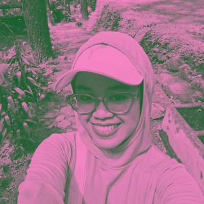 sybsybsybs's profile picture. yapping. anak abi, bukan anak abah.