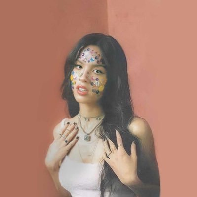 Dove cameron/ sofia carson/ Sabrina carpenter/ Demi lovate/Selena Gomez / camila cabello/fifth harmony/ disney channel stars /disney channel/ michael jackson