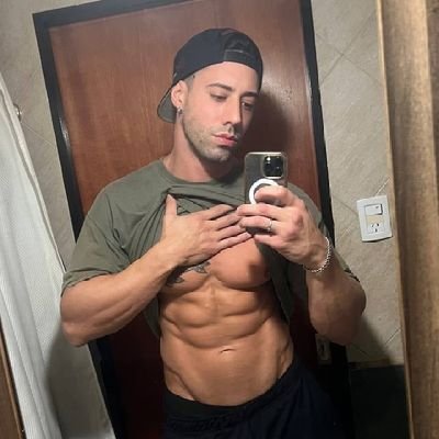 might be vegetarian but it doesn't mean I don't crave meat. my OF link below ⤵️ if you wanna have some fun. OF model