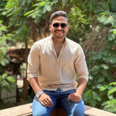 AHLY🦅♥️
Be Thankful To GOD 🙏♥️
Veterinarian Doc🧑‍⚕️💉