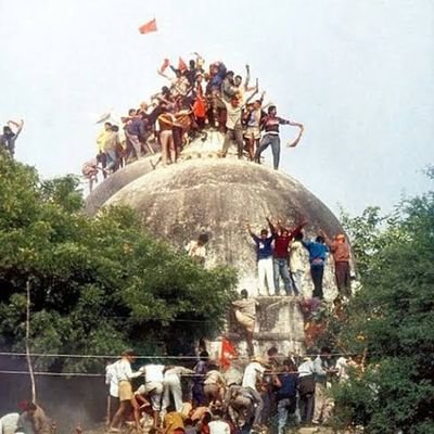 OSLN_SARMA's profile picture. నన్ను భయపెట్టాలనుకోవడం అవివేకం.