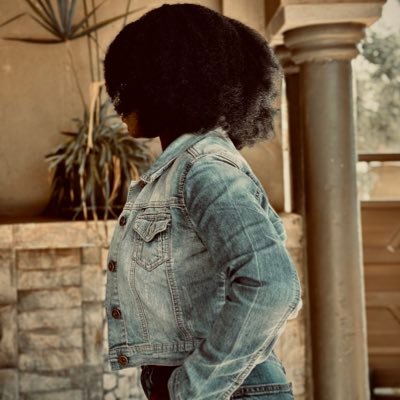 I’m funny sometimes, I’m a strict feminist all the time .🧍🏽♀️