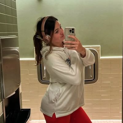 ThelmaE11614's profile picture. 