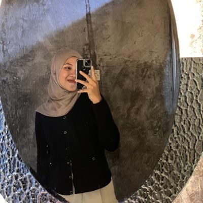 Isyaaakarima's profile picture. 