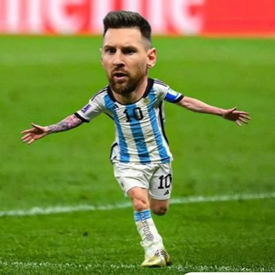 Fan account of the one and only Lionel Messi 🐐 I talk a lot of sh*t and like to banter about football. I like Darts 🎯