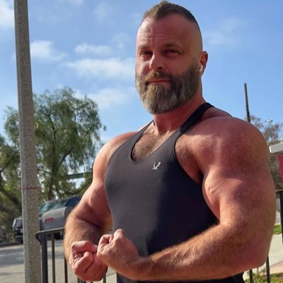 mikewill6754's profile picture. 