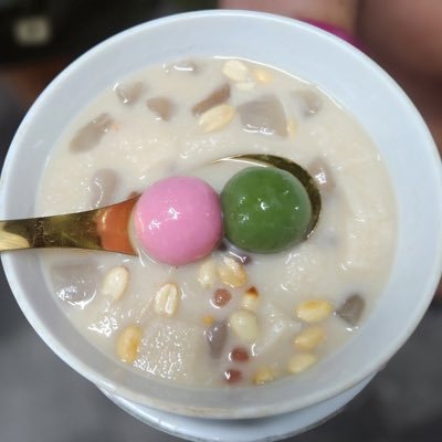 krirstin's profile picture. Eat. Sleep. Romantisize