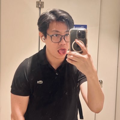 Daddy/Tito | ISFP-T | Aspiring Artist | Gamer | Pikachu Fan | Chocolate Lover | Matcha Lover | Milktea Lover