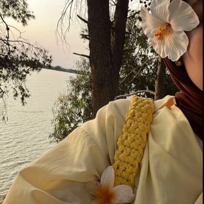•• I'll tell you a secret If you don't have the courage, delete half of your wishes..♥️