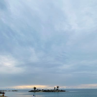 devixxix's profile picture. A Mom and a Fangirl🥹😍💗