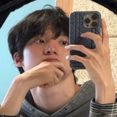 adult human they/them-tiny | MY ATEEZ | ot8iny on tt | mostly about ATEEZ | not really nsfw, but some adult talk, so 🔞 pls. | acc for 🐶🐱 pics: @yunsanhell