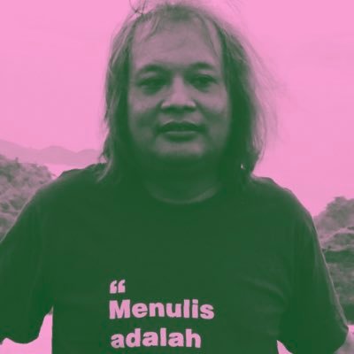 dosen, peneliti. penulis #etikakomunikasi #merayakansepakbola