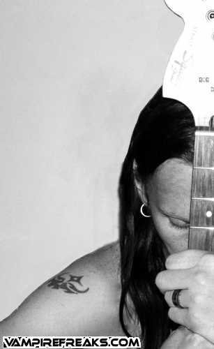 axeman666's profile picture. South African guitarist,playing for over 30 years.....looking to try and start a metal band in Kent .....HELP OUT PEEPS!!!!!