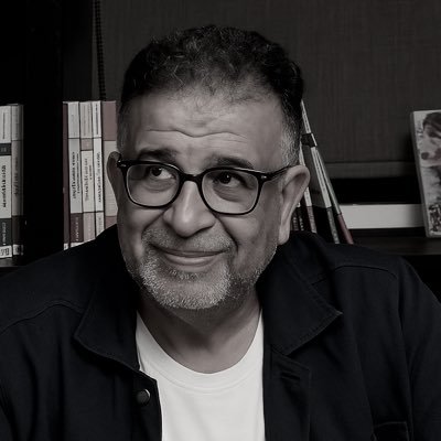 عندما تكتب بأصابع دامية، يعني أن الحرية ليست وجبة سريعة