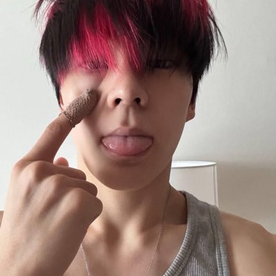 dd3nio's profile picture. ✩°｡⋆⸜ ald1 🎧🧸♡🍪