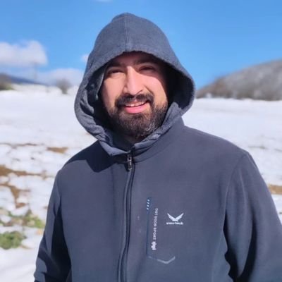 چو ایران نباشد تن من میاد 🇮🇷
دانش آموخته علوم سیاسی