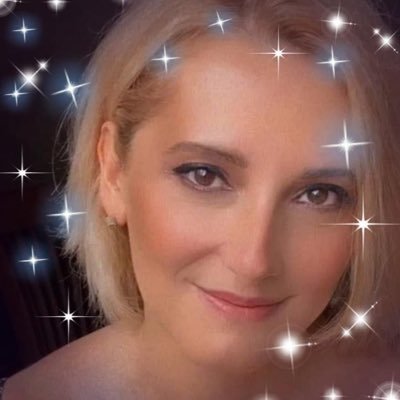 The Voice That Soothes the Winds 😊 Never give up on your dreams!✌️Simplicity is the most difficult thing in the world. 🤷♀️ Head of ID in the EC