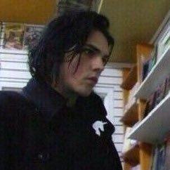 i’m alex and i like mcr, car seat headrest, #hannibal and the x files 🐶 bmf!