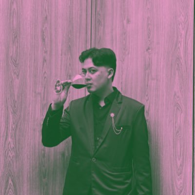 egareynaldi's profile picture. Dan berdua kita Muda, Tangguh & Perkasa @mayanurshaumaa 💙💍 |  Pengkuh Agamana ,Luhung Elmuna ,Jembar Budayana |