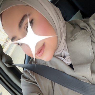 واليت علياً منذ ان هتف جدي بمسمعي