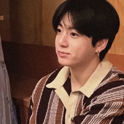 ✨ Waiting on the street @BTS_twt @GOT7 @pledis_17 ✨ 📚 Ac. Design de moda 🎓Publicitária | 25 | SP ✈️ PI