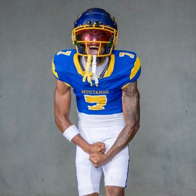 Jbyron1_'s profile picture. #3 CB In Juco Football🪓🌟🌟 I’m That Boy!!