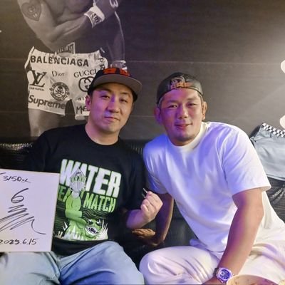 キン肉マン(特に7人の悪魔超人👿)が大好きオタです!
格闘家・皇治の大ファン👊✨️
阪神タイガース大ファン(*^^*)RIZIN🥊
ラジャブアリ・シェイドゥラエフ🥊
布袋寅泰🎸スキマスイッチ、愛猫家🐱マーベル🌟ゾゾゾ&心霊系👻ゴジラシリーズ、特撮も大好き😸
無言フォロー失礼致します🙏💦