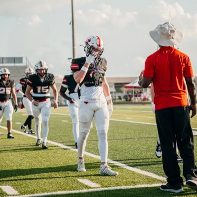 dexter_s28's profile picture. CO/27, olb/wr, 6,1, 180, GPA: 3.4.              Dextersnyder2027@gmail.com