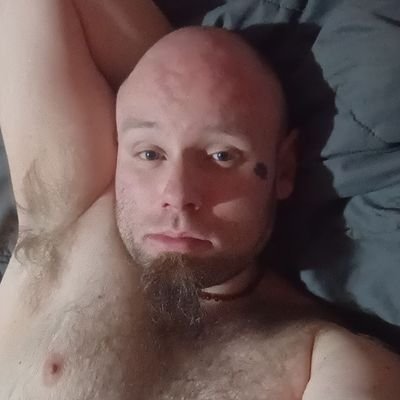 ●Single Daddy
●ADHD/Autistic
●Rapper, Stoner
●Gamer, Weeb
●Anarcho-Communist
●Atheo-Pagan🇵🇸🇾🇪🇸🇾🇱🇧🇺🇦🇨🇦🇲🇽🇵🇦🇬🇱