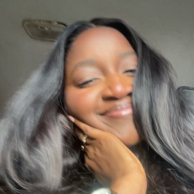 khenni_01's profile picture. Tweeting through life. Feelings, fashion & faith. Digital journal of a girl figuring it all out. 🤍