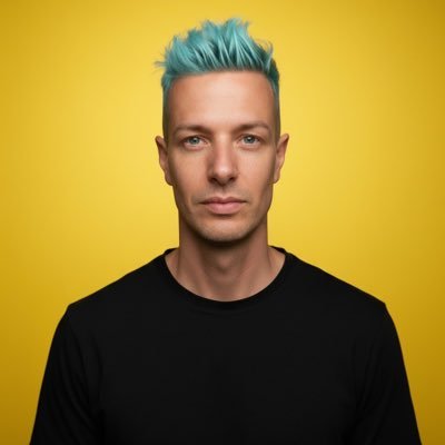 Crypto Addicted | Serialpreneur | Dog Lover 🐕 Co-founder @RLoudMarketing | @Wagmi_Lab