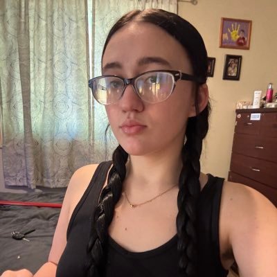 lm selling come shop . 18 years old. Revoult chime gift cards only pay 4 play ! 18 years old . I VERIFY NO PAY AFTER ! addysworldddd is my only page.