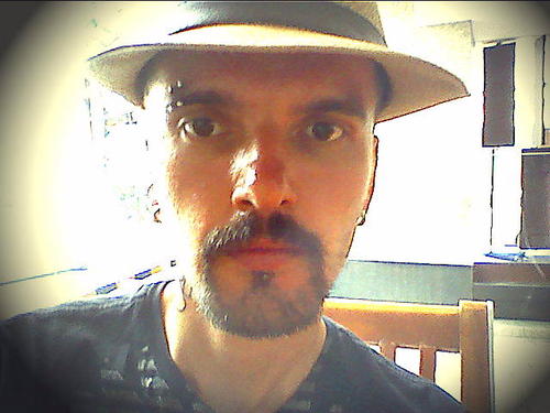 bearded scarred pierced tattooed kilted& INTJ K9 person- sarcastic antiantiisraeli& antifeminist booty pirate/ Tumblrs 4gay porn only