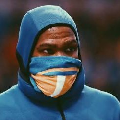 JayyBuckets12's profile picture. u couldn’t handle the troll huh 🤣🤣