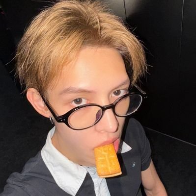 dearfrink's profile picture. 