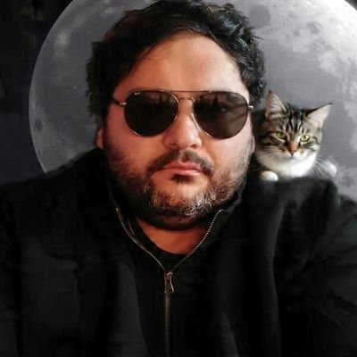 Keanu, ❤️Bec❤️, Manchester United, Sports, Wrestling, Combat Sports, Music, Movies and TV. Keanu Reviews is my YouTube Channel