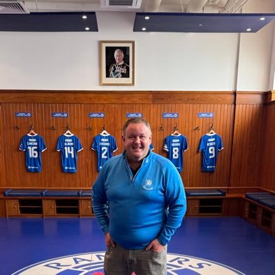 Glasgow Rangers supporter. My views are my own, not my employer’s. 🇬🇧Schophrenic Golfer 🏌🏽♂️