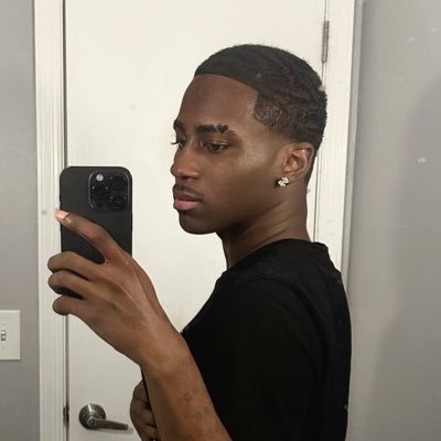 || ☆ The 𝐁𝐥𝐚𝐜𝐤 𝐓𝐰𝐢𝐧𝐤 𝐁𝐥𝐮𝐞𝐩𝐫𝐢𝐧𝐭 ☆彡|| | ♊️ | #PrettyPrivileged✨ @Misfittboys