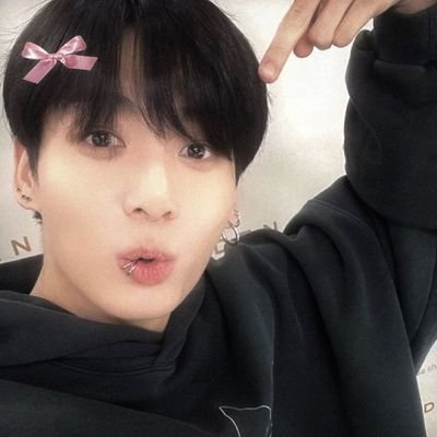 L💜Ⓜ️L (방탄소년단) |
💭 jungkook's gf 👧🏻💓 |
SETIAP HARI KANGEN JUNGKOOK