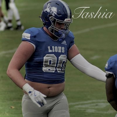 |Class Of 2027| |DE/OT| |17 Years Old| |Ht : 6’5| |Wt: 235| 423-208-2053| RBHS 🦁@redbank_fb @recruitredbank