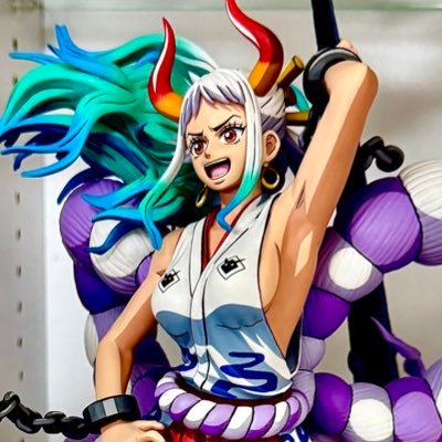 ONE PIECE、葬送のフリーレン、NIKKEのフィギュアの趣味アカです。推しはヤマト、フェルン、モダニア。アイコンのフィギュアはY.Sさん(@yuuchi5555)に依頼してMAXIMUMヤマトを二次元彩色に塗って頂きました。無言フォロー歓迎。モンハン、NIKKEやってます。