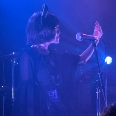 アニソン歌界の隠れ姫? J-POPも歌います!ボカロでたまに踊ってます!出演依頼などはDMでお願いします! アミューズメントメディア専門学校声優タレント学科中退 スーパーアニソン✖️アイドル大激突!2位 超アイドル✖️シンガー大激突final 2位 太陽が丘にてYahooニュースに載りました!ユニット: GLASSES
