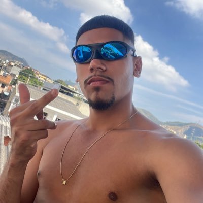 XXVIy. Menino De Ouro 🤴🏽 LOGRI 🌟 PELÉ 🌟 AVÓ 🌟 PQDT 93.829🦅l 01 @neymarjr