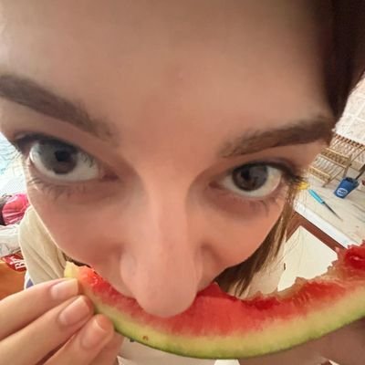 cerenqwq's profile picture. 