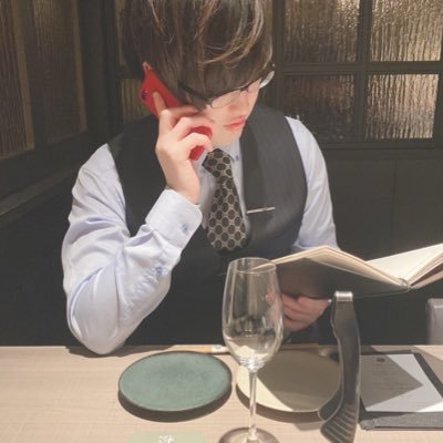 不動産、教育、起業2社。現在NOEZFOXX マネージャー。黒縁メガネと和彫。普段は未解決事件の考察をしてます。『感謝を稼ぐ』