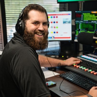 Producer🎚🎙 for Arizona Sports & ESPN 620 Phoenix Producer for Roc and Manuch with Jimmy B. WEEKDAYS Mon-Fri 1pm-4pm @RocandManuch