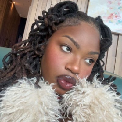 miss cookie with the good cookie 💕 🍪🎀🍪💗🖤💦XXX twitter @wetcookiex